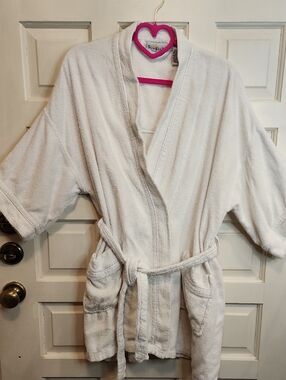 SUN BAY White Terry Cloth Bathrobe - Plush Spa Robe Large 2 Front Pockets Belt